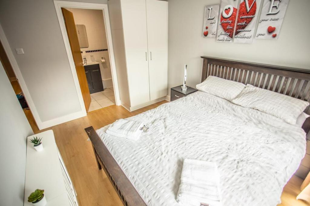 Diamond Apartment Белфаст Екстер'єр фото